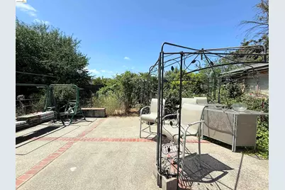 133 Meadowlark Way, Hercules, CA 94547 - Photo 17