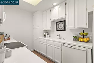 2889 Ptarmigan Dr, Walnut Creek, CA 94595 - Photo 11