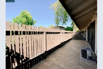 5457 Roundtree Pl #J, Concord, CA 94521 - Photo 35