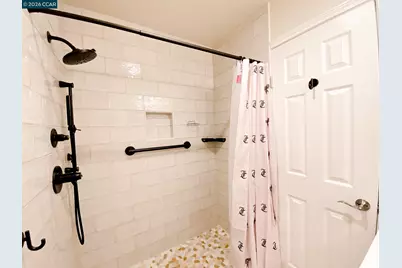 5457 Roundtree Pl #J, Concord, CA 94521 - Photo 27