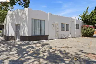 398 Macarthur Blvd, Oakland, CA 94609 - Photo 1
