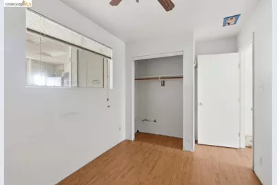 398 Macarthur Blvd, Oakland, CA 94609 - Photo 47