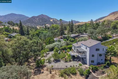 864 Coachman Pl, Clayton, CA 94517 - Photo 43