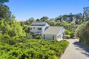 864 Coachman Pl, Clayton, CA 94517 - Photo 49