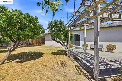 39641 Banyan Tree Rd, Fremont, CA 94538 - Photo 23