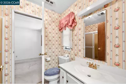 1201 Monument Blvd #SPC 66, Concord, CA 94520 - Photo 25