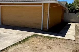 1527 Moffett Rd, Ceres, CA 95307 - Photo 7