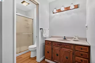 1282 Chapel Ave, San Leandro, CA 94579 - Photo 17