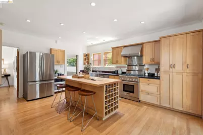 1645 Capistrano Ave, Berkeley, CA 94707 - Photo 25