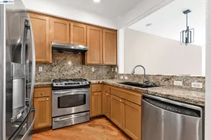 6003 Old Quarry Loop, Oakland, CA 94605 - Photo 9