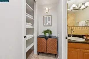 5400 Broadway Terrace, Oakland, CA 94618 - Photo 33