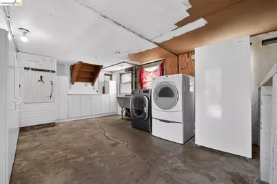 2701 Octavia St, Oakland, CA 94619 - Photo 37