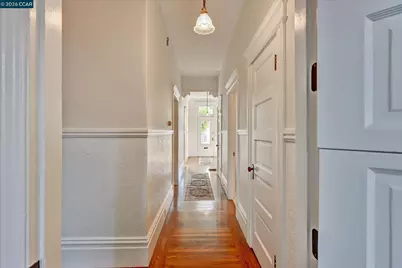 657 San Jose Ave, San Francisco, CA 94110 - Photo 7