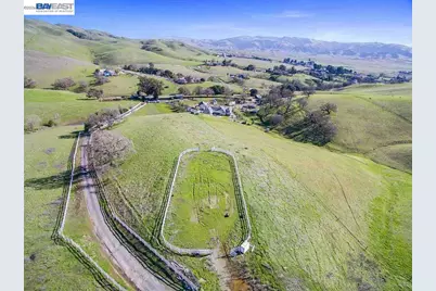 3329 Little Valley Rd, Sunol, CA 94586 - Photo 5