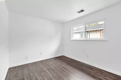 20278 Forest Ave #4, Castro Valley, CA 94546 - Photo 19