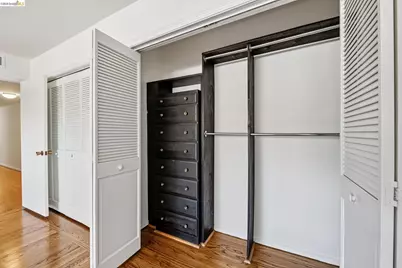 1410 Lakeshore Ave #6, Oakland, CA 94606 - Photo 33
