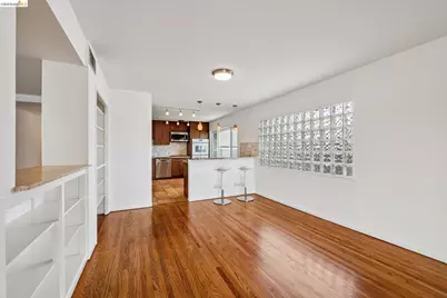 1410 Lakeshore Ave #6, Oakland, CA 94606 - Photo 9