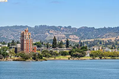 1410 Lakeshore Ave #6, Oakland, CA 94606 - Photo 39