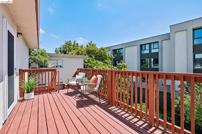 1410 Lakeshore Ave #6, Oakland, CA 94606 - Photo 37