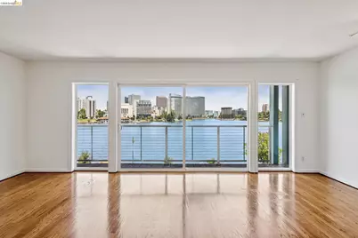 1410 Lakeshore Ave #6, Oakland, CA 94606 - Photo 3
