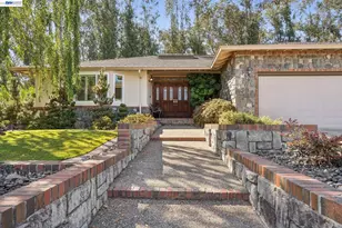 18019 Center St, Castro Valley, CA 94546 - Photo 15