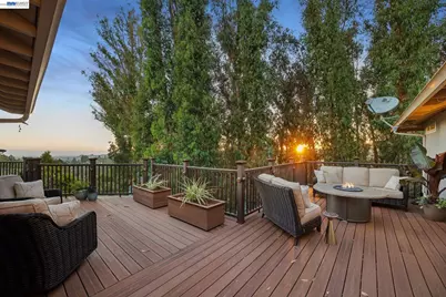 18019 Center St, Castro Valley, CA 94546 - Photo 95