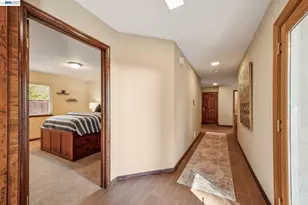 18019 Center St, Castro Valley, CA 94546 - Photo 59