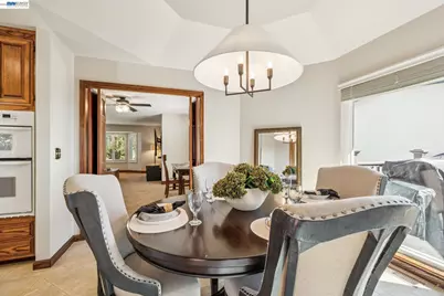 18019 Center St, Castro Valley, CA 94546 - Photo 39