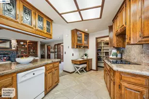 18019 Center St, Castro Valley, CA 94546 - Photo 33