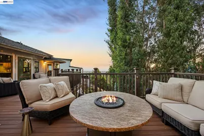 18019 Center St, Castro Valley, CA 94546 - Photo 97