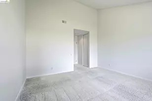 2231 Heathrow Pl, San Leandro, CA 94577 - Photo 19