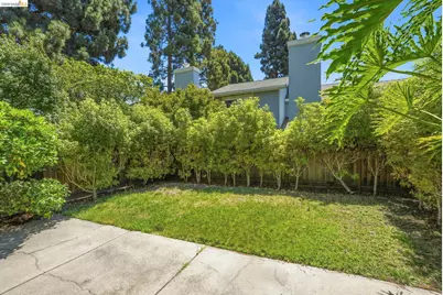 2231 Heathrow Pl, San Leandro, CA 94577 - Photo 37