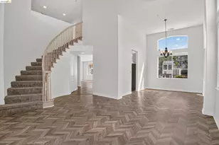34469 Valley Oaks Loop, Union City, CA 94587 - Photo 5