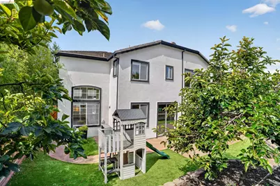 34469 Valley Oaks Loop, Union City, CA 94587 - Photo 33