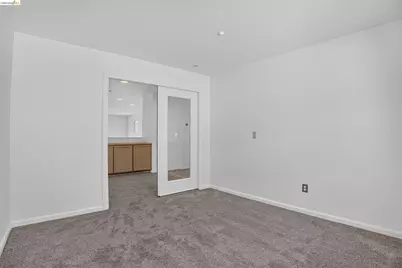 34469 Valley Oaks Loop, Union City, CA 94587 - Photo 27