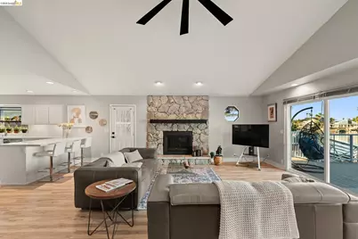 2293 Reef Ct, Discovery Bay, CA 94505 - Photo 13