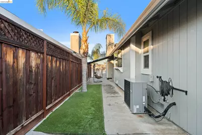 2293 Reef Ct, Discovery Bay, CA 94505 - Photo 39