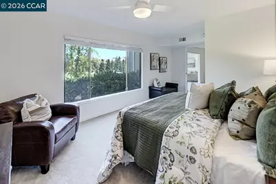 2724 Tice Creek Dr #2, Walnut Creek, CA 94595 - Photo 31