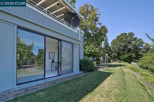 2724 Tice Creek Dr, Walnut Creek, CA 94595 - Photo 21