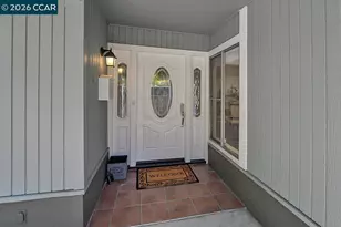 2724 Tice Creek Dr, Walnut Creek, CA 94595 - Photo 11