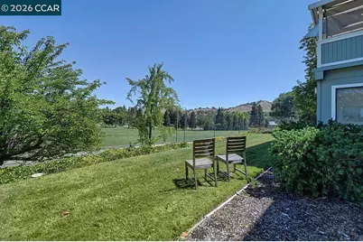 2724 Tice Creek Dr #2, Walnut Creek, CA 94595 - Photo 5