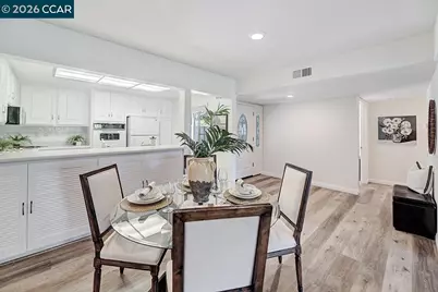 2724 Tice Creek Dr #2, Walnut Creek, CA 94595 - Photo 35
