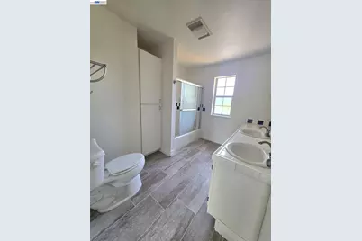 409 Avalon Way, Suisun City, CA 94585 - Photo 13