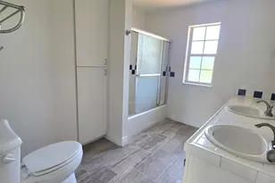 409 Avalon Way, Suisun City, CA 94585 - Photo 13