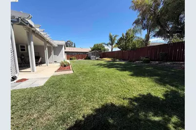 4024 Mellowood Dr, Oakley, CA 94561 - Photo 27