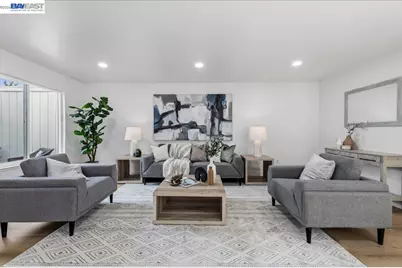 2203 Glenmount Dr, Pittsburg, CA 94565 - Photo 11