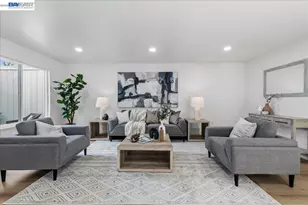 2203 Glenmount Dr, Pittsburg, CA 94565 - Photo 11