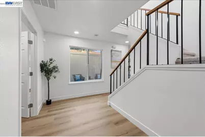 2203 Glenmount Dr, Pittsburg, CA 94565 - Photo 5