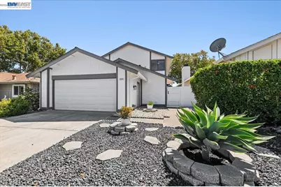 2203 Glenmount Dr, Pittsburg, CA 94565 - Photo 1