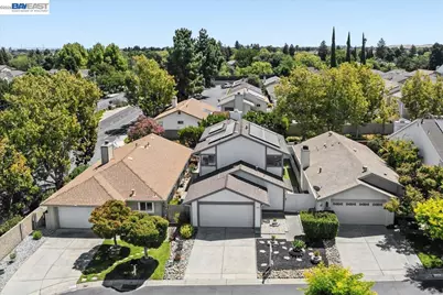 2203 Glenmount Dr, Pittsburg, CA 94565 - Photo 39